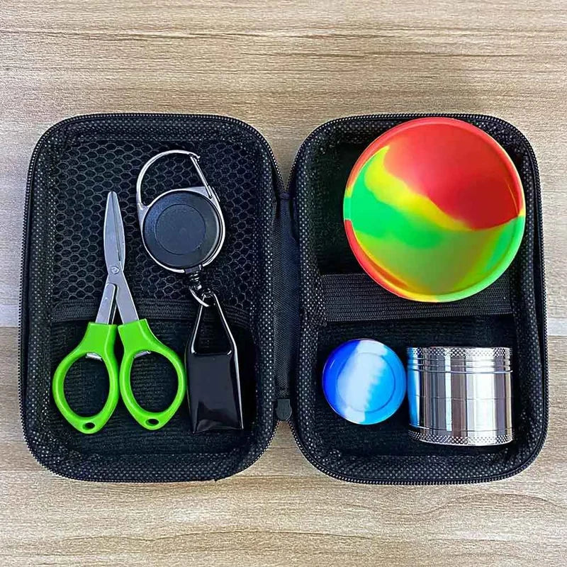 Kit Puff Viber com case aberta sobre mesa e acessorios organizados