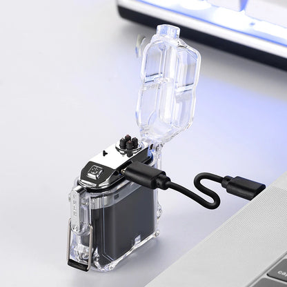 isqueiro-eletrico-recarregavel-prova-dagua-preto-recarga-usb - Isqueiro eletrico preto carregando via cabo USB.
