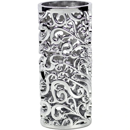 porta-isqueiro-bic-j6-prata-corpo-vazado - Porta-isqueiro BIC J6 prata com corpo vazado floral e acabamento premium.